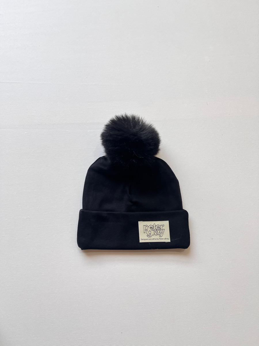 کلاه نخی پتر گری سیاه ۱۰۰۴۶