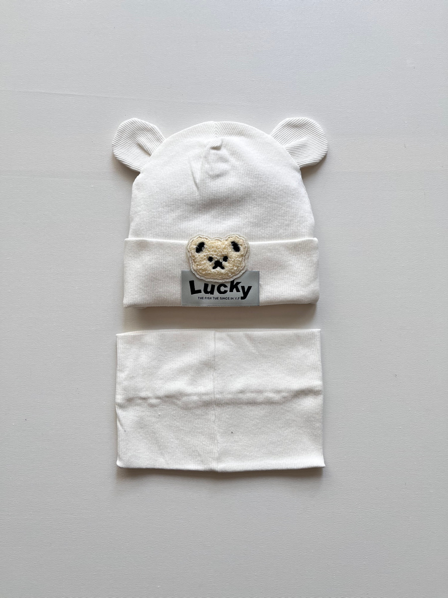 رینگ و کلاه سفید لاکی ۱۰۰۶۴